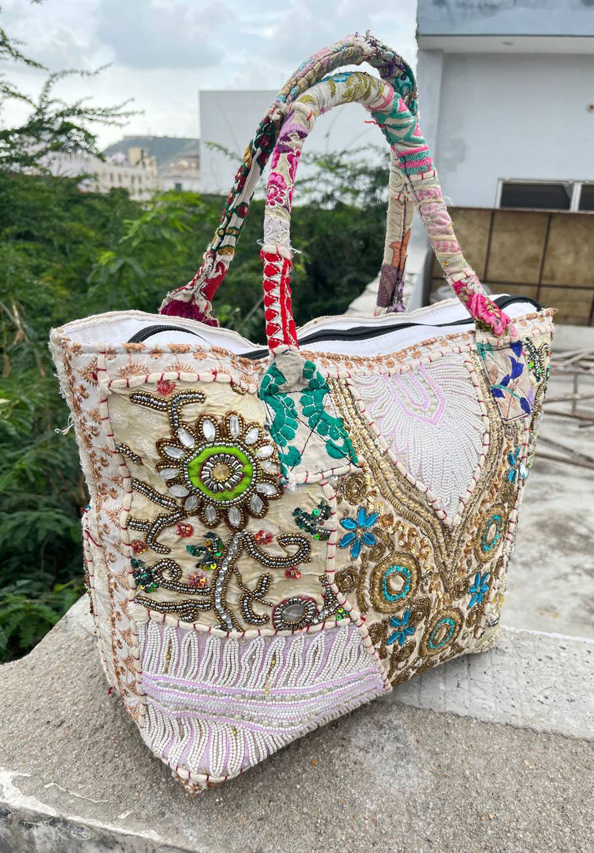 White Handmade banjara embroidered hand bag women Patchwork shoulder evening ethnic bag