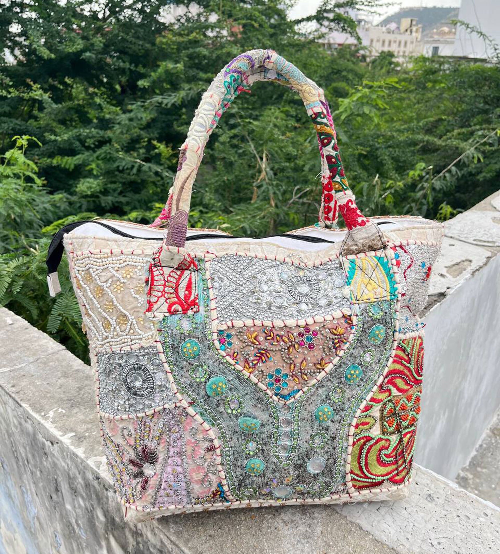 White Handmade banjara embroidered hand bag women Patchwork shoulder evening ethnic bag