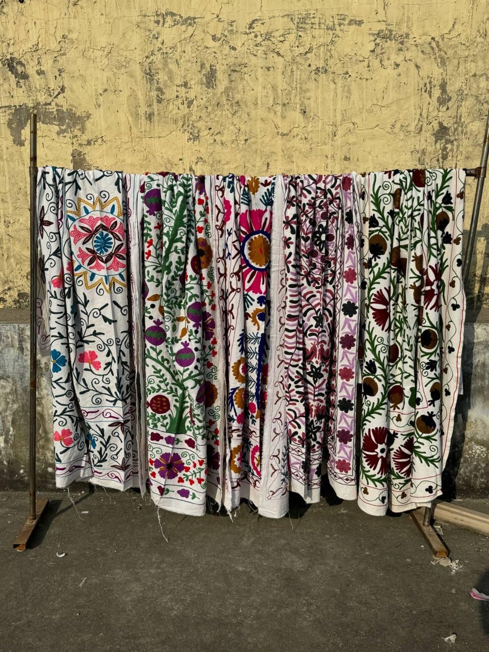 Traditional Canvas Cotton Suzani Quilt